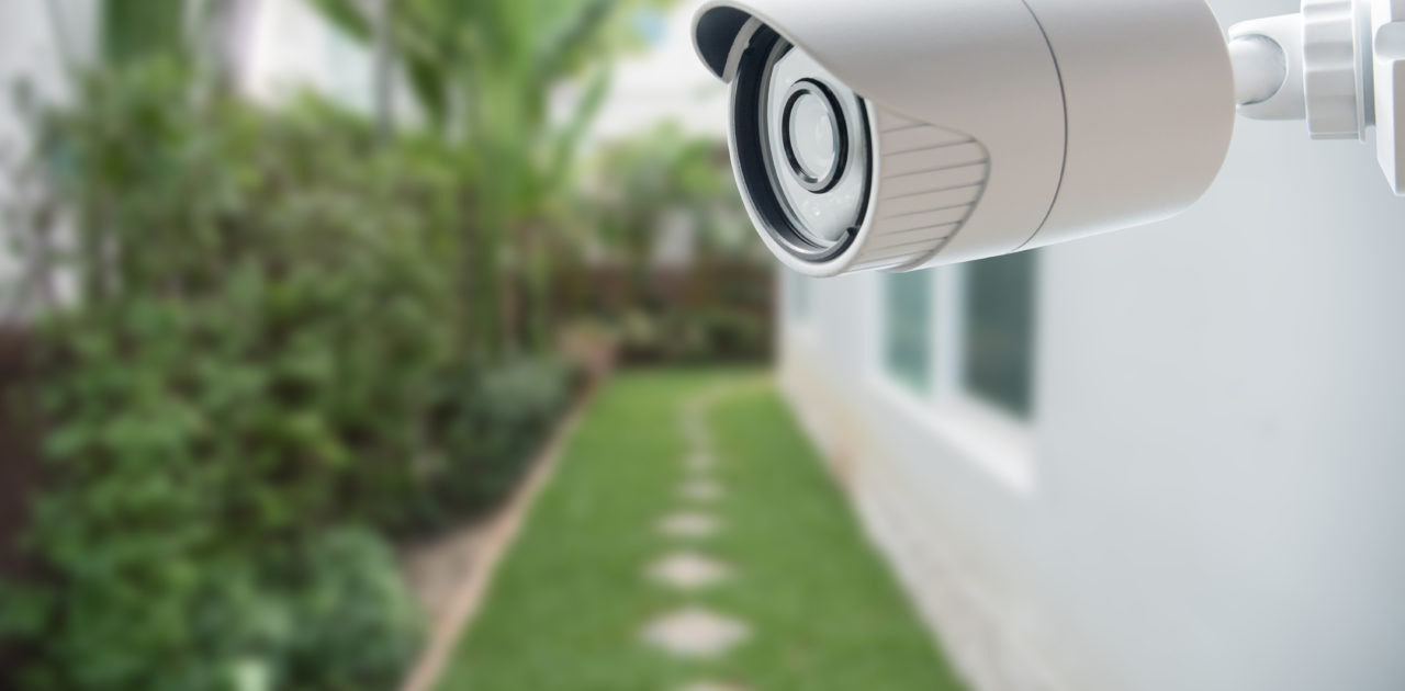 installation de vidéo-surveillance pour protéger sa maison, son appartement ou ses extérieurs.